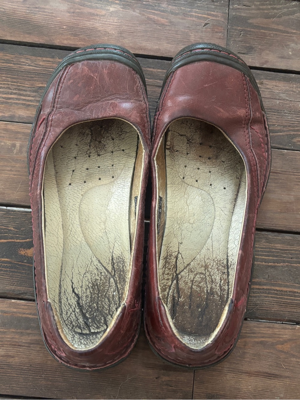 Keen women’s slip on shoes